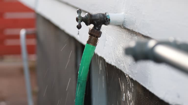 Best Siding Removal and Disposal  in Cove Creek, NC